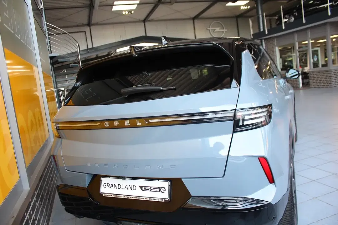 Opel Grandland X EV GS - Thumbnail 3
