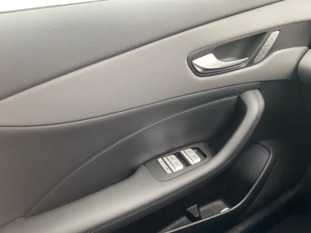 MG MGS5 EV Comfort Standard Range - foto 14
