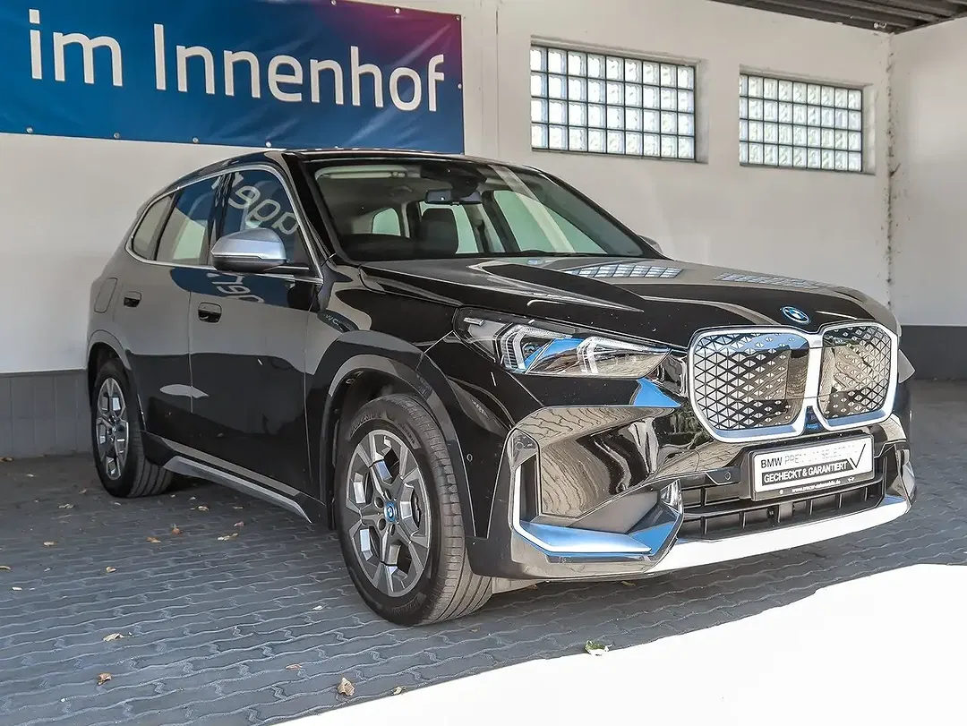 BMW iX1 eDrive xLine Plus - Thumbnail 5