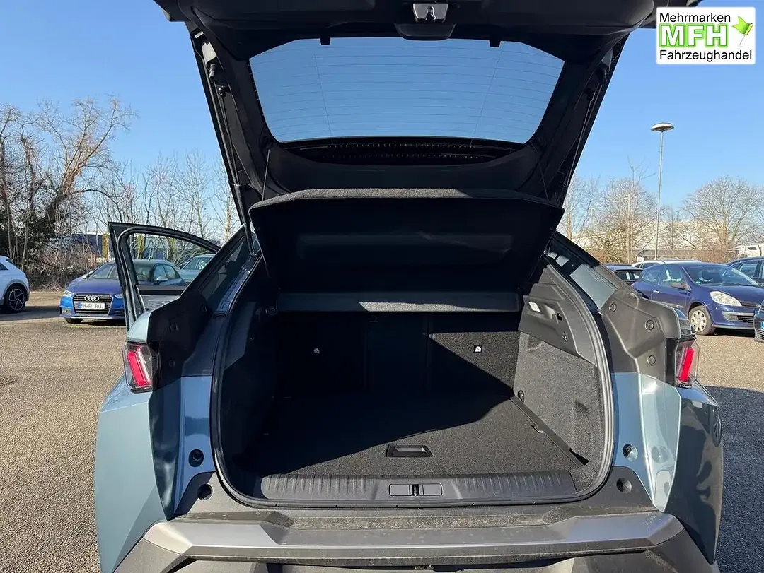 Peugeot 3008 Hybrid Allure - Thumbnail 11