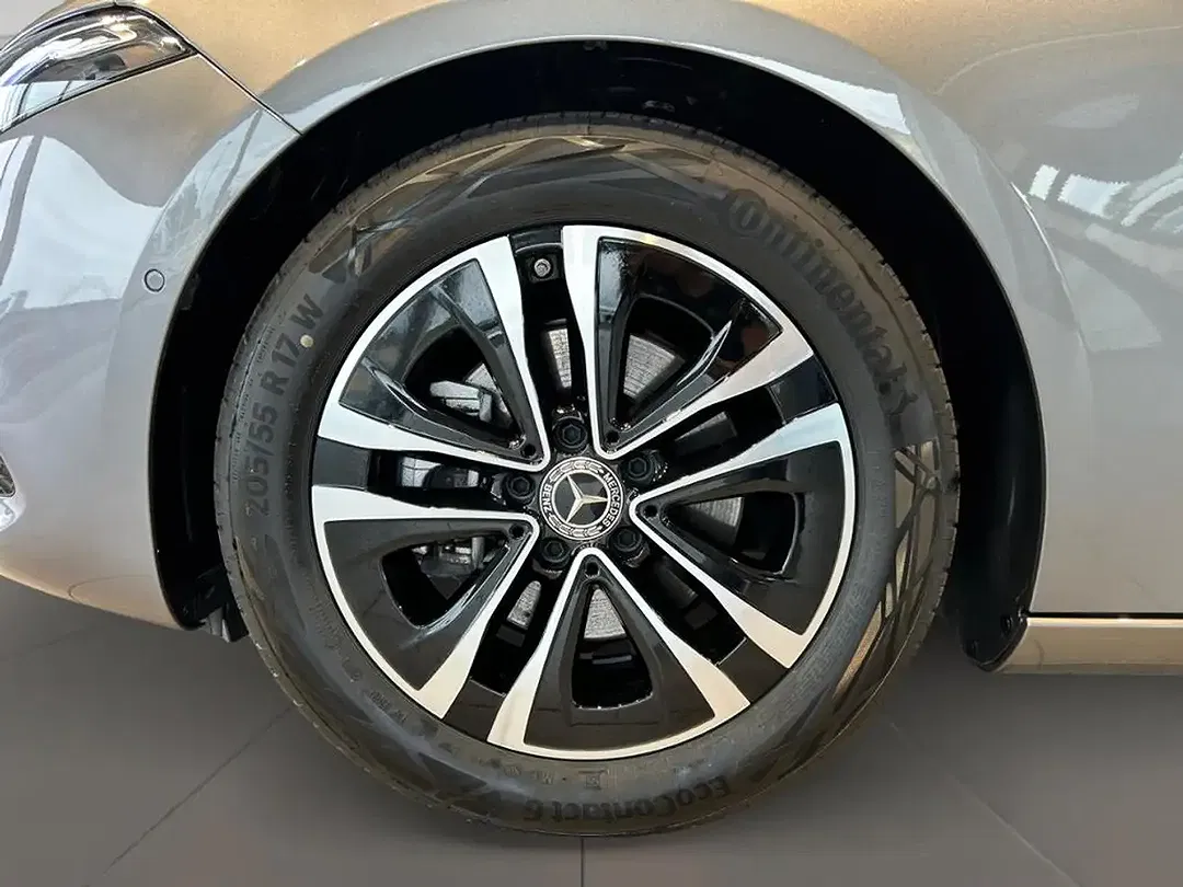 Mercedes-Benz A 200 MBUX Progressive - Thumbnail 11