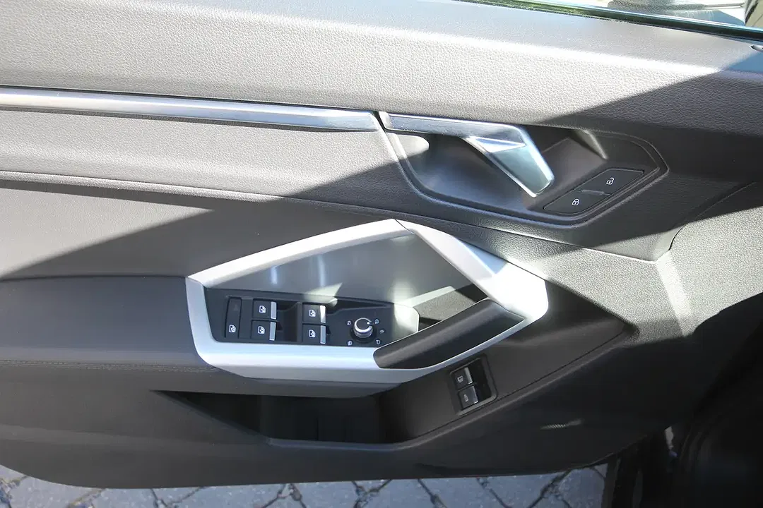 Audi Q3 45 TFSI e PHEV S tronic - Thumbnail 14