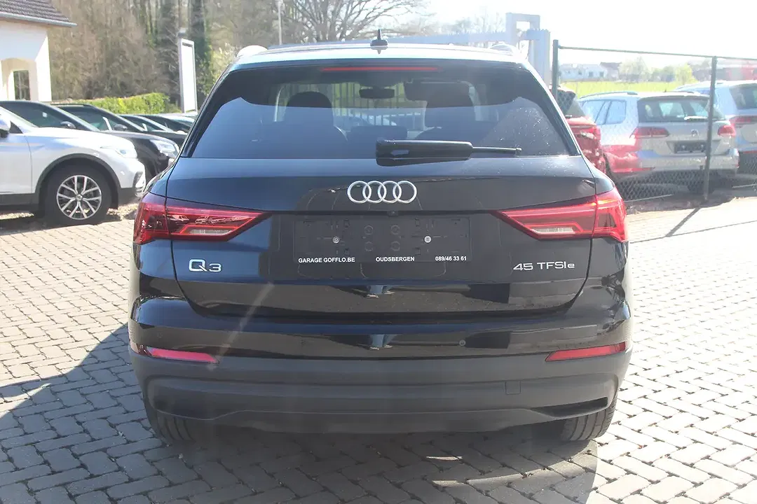 Audi Q3 45 TFSI e PHEV S tronic - Thumbnail 5