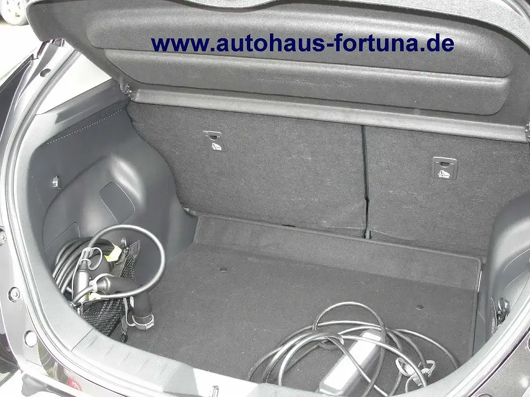 Nissan Leaf N-Connecta - Thumbnail 6