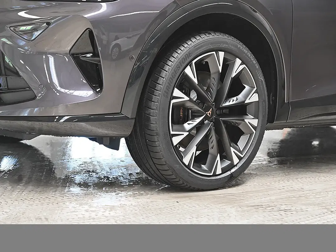 CUPRA Formentor 2.0 DSG VZ - Thumbnail 6