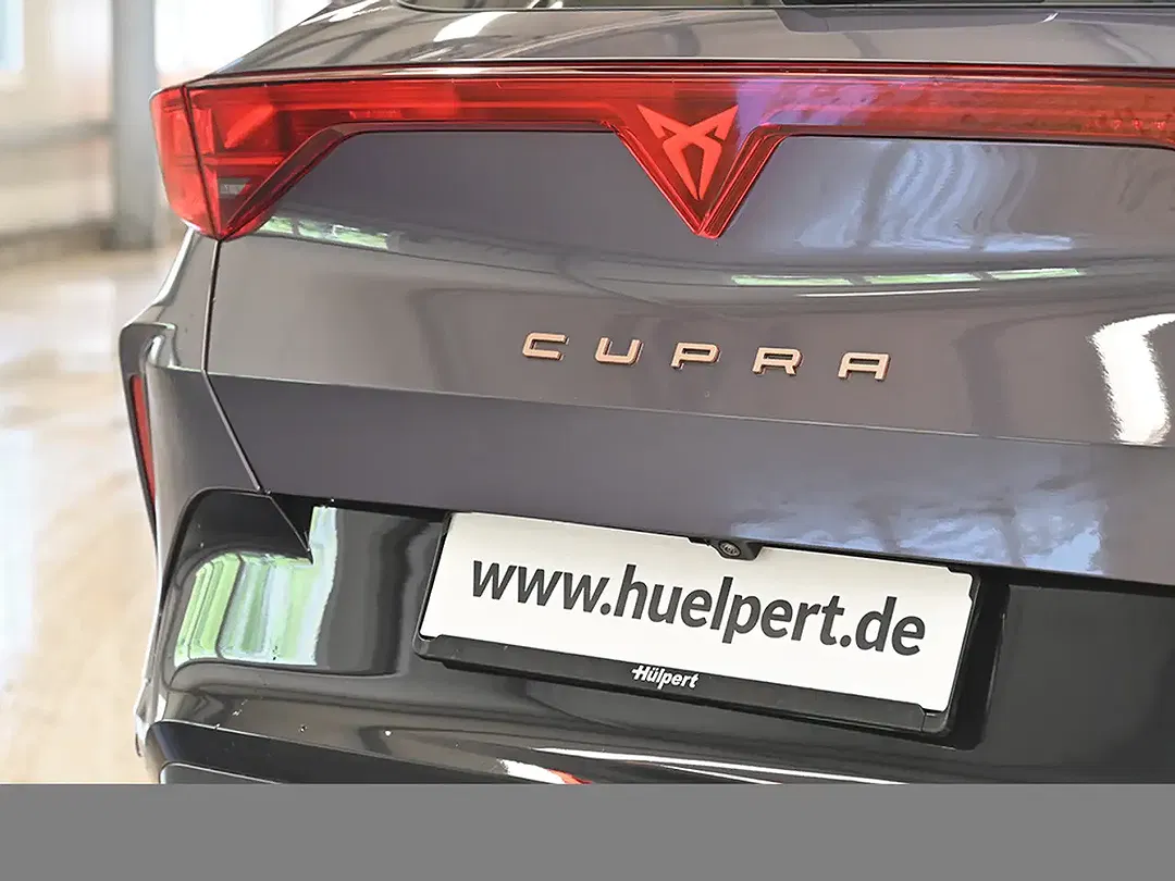 CUPRA Formentor 2.0 DSG VZ - Thumbnail 8