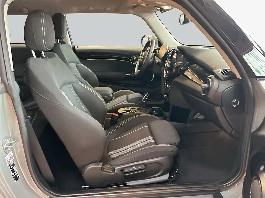 MINI Cooper SE Essential Trim - Thumbnail 12