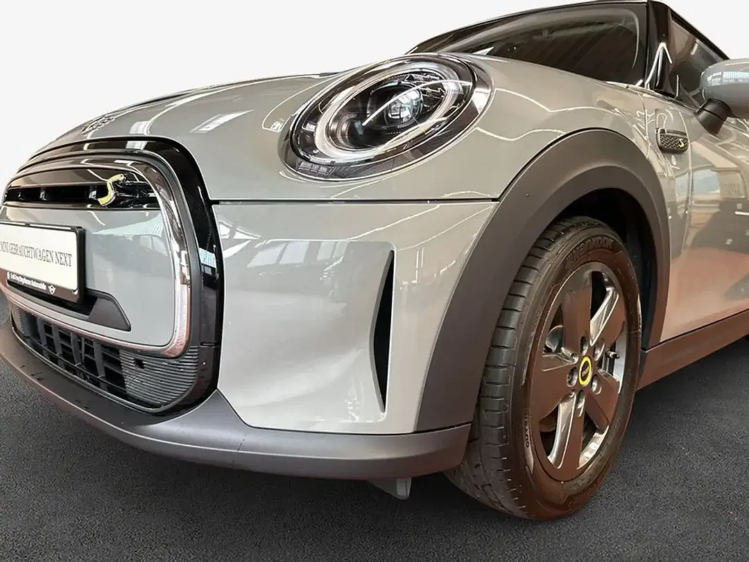 MINI Cooper SE Essential Trim - Thumbnail 6