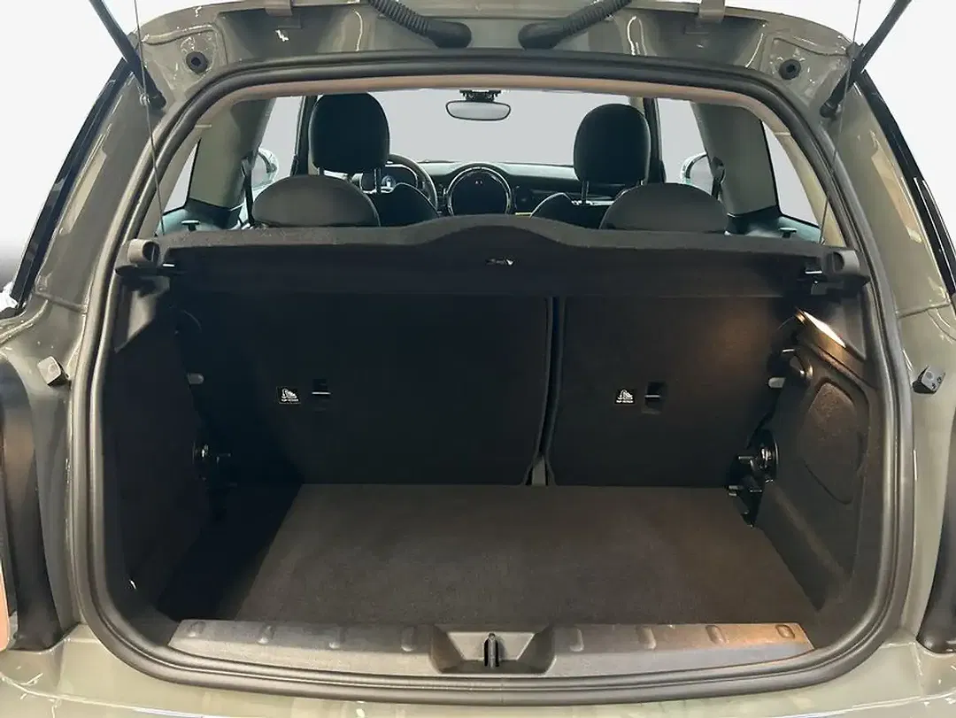 MINI Cooper SE Essential Trim - Thumbnail 8