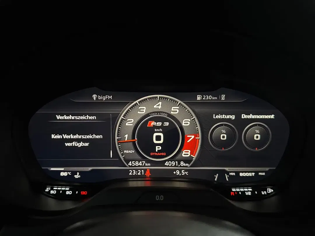 Audi RS3 Sportback - Thumbnail 12