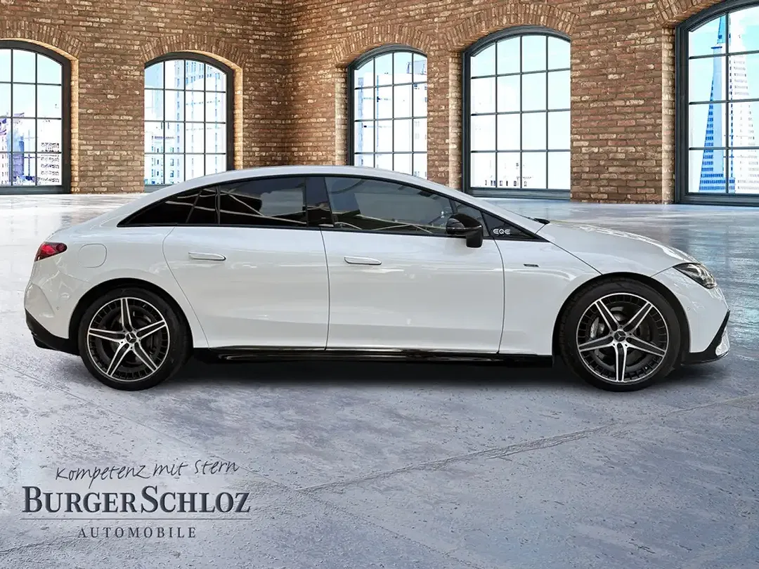 Mercedes-Benz EQE 43 4MATIC AMG - Thumbnail 4