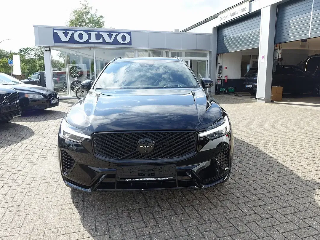 Volvo XC60 T8 AWD Edition Plus - Thumbnail 6