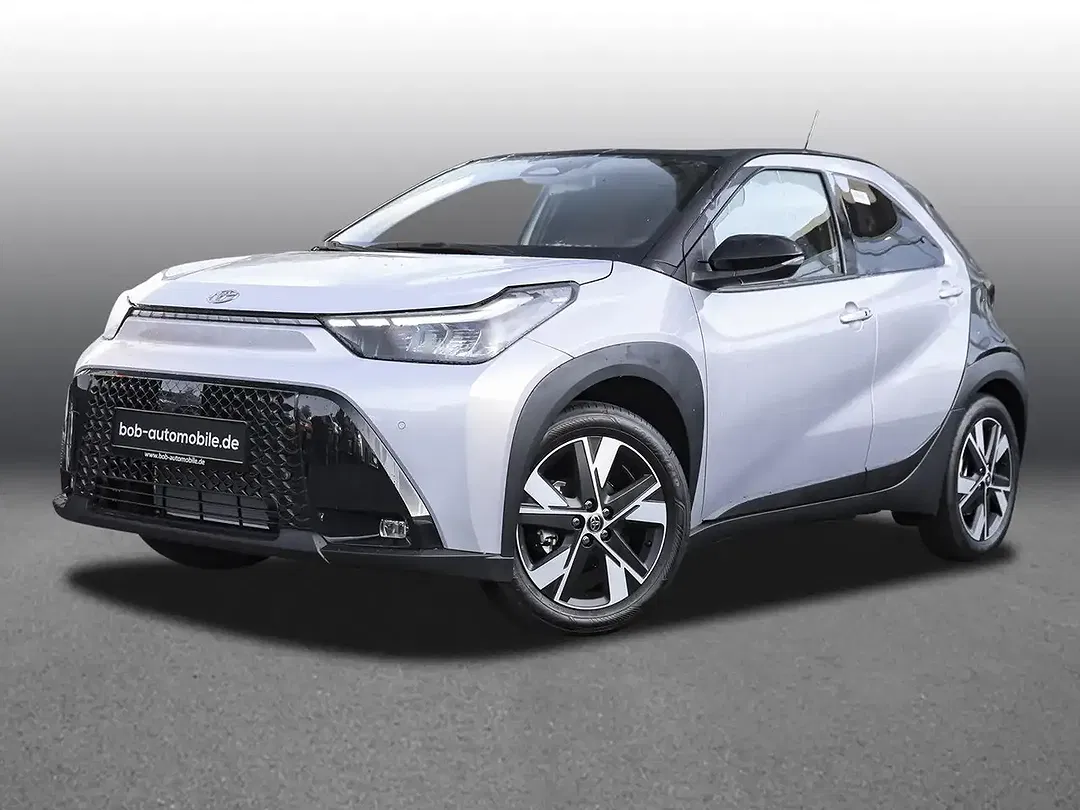 Toyota Aygo X 1.5 Hybrid Teamplayer - foto 1