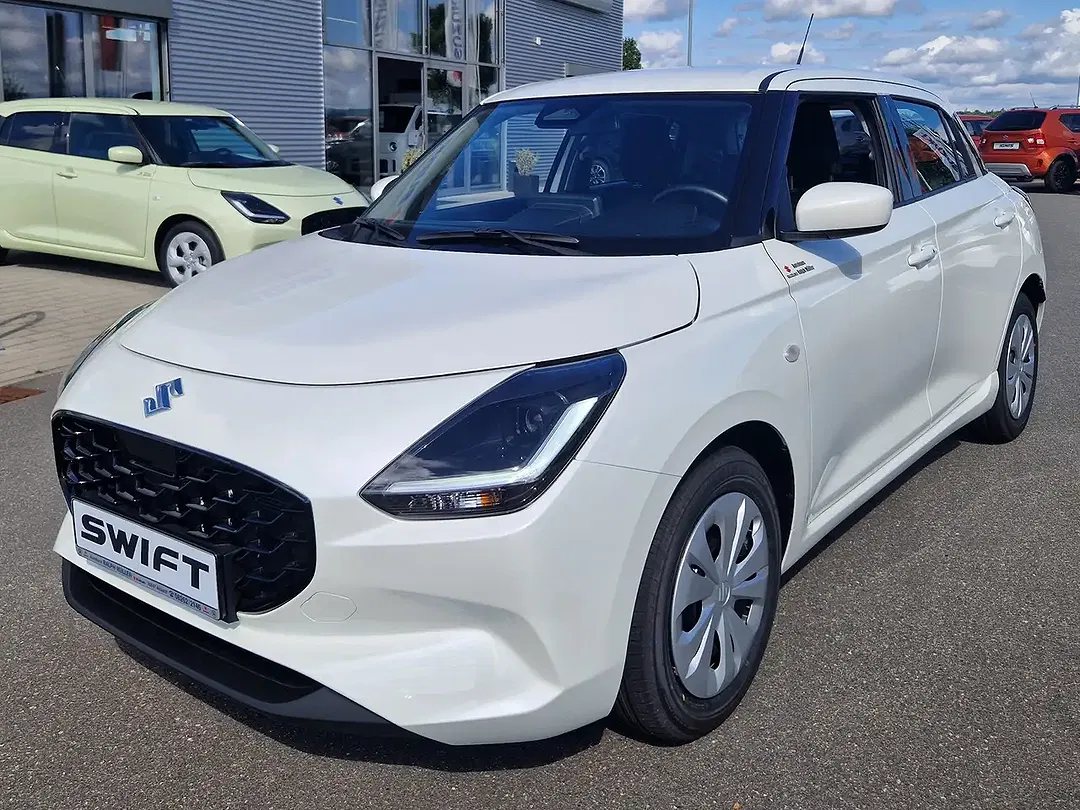 Suzuki Swift Hybrid 1.2 Club - foto 1