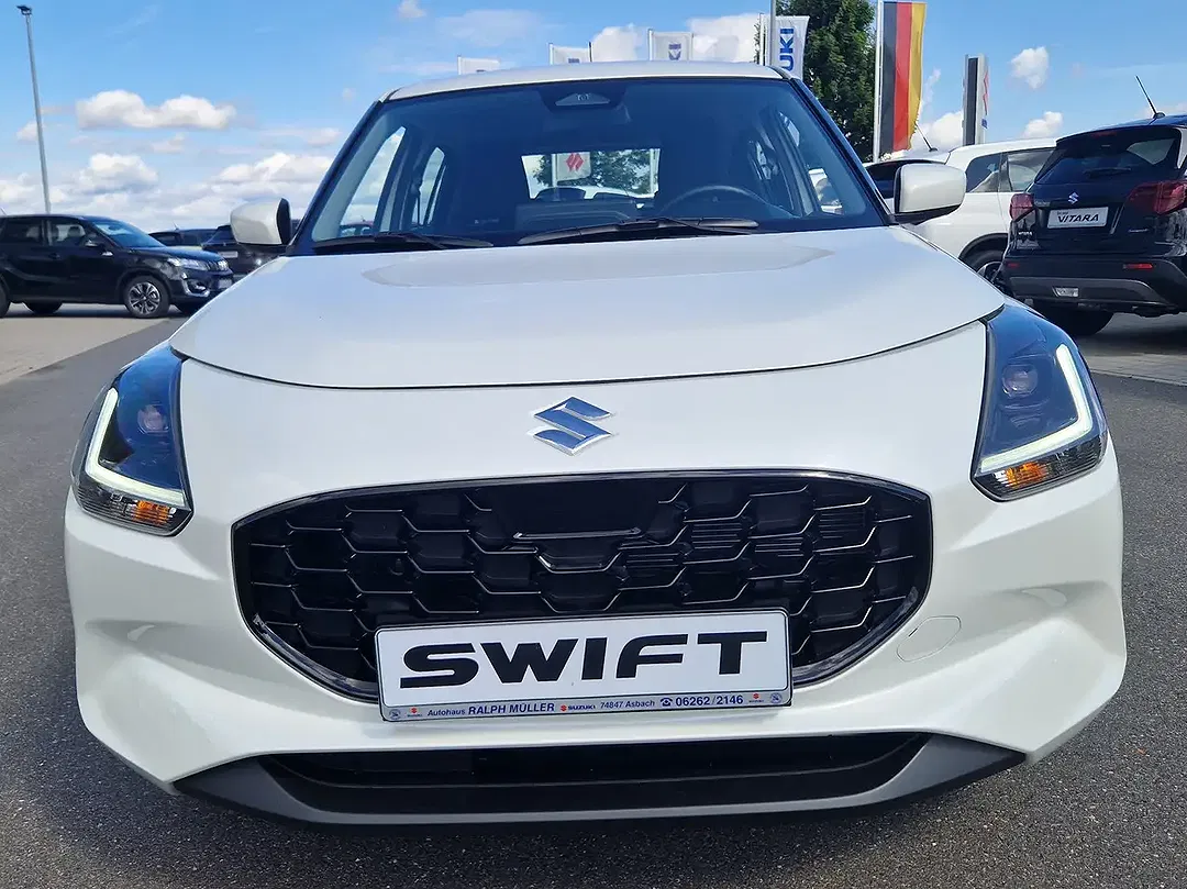 Suzuki Swift Hybrid 1.2 Club - foto 2