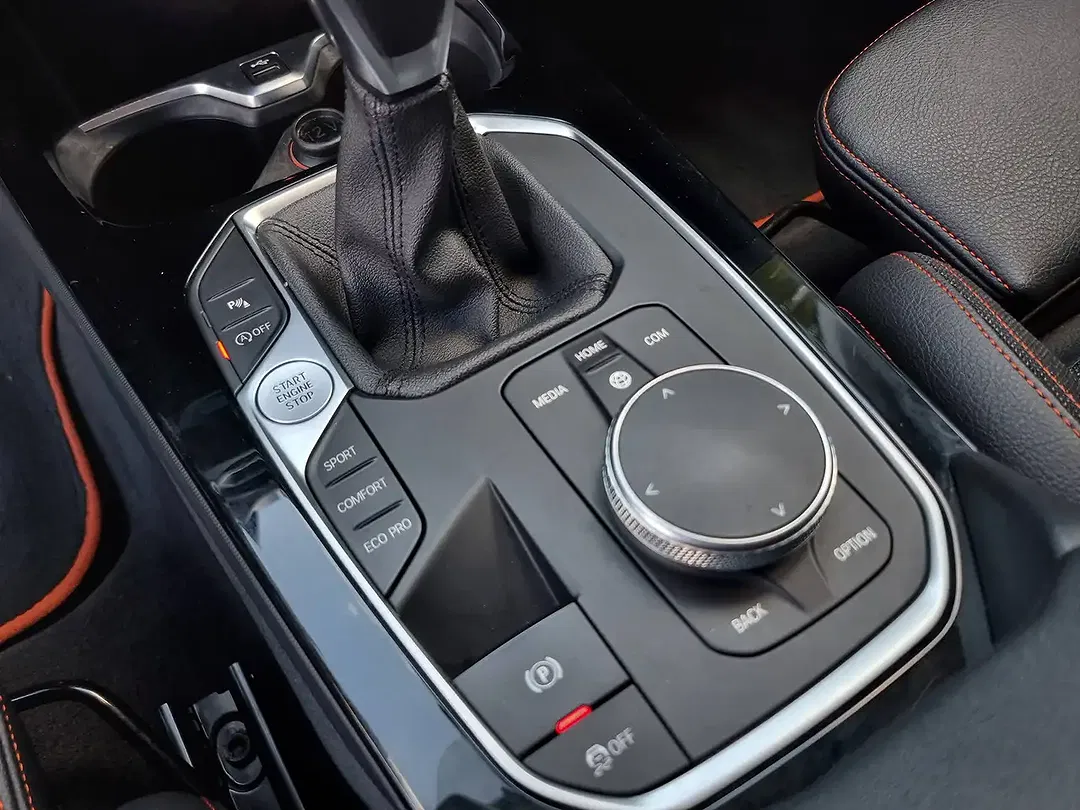 BMW 118 Sport Line - Thumbnail 14