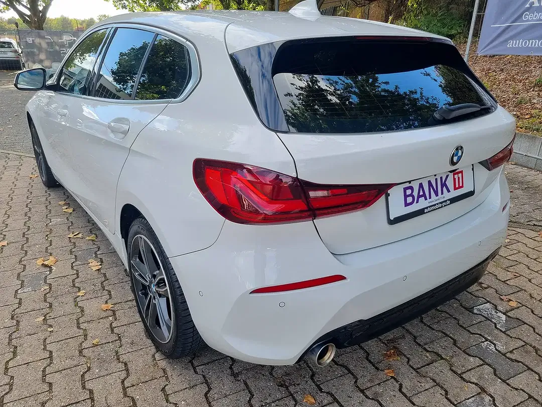 BMW 118 Sport Line - Thumbnail 4