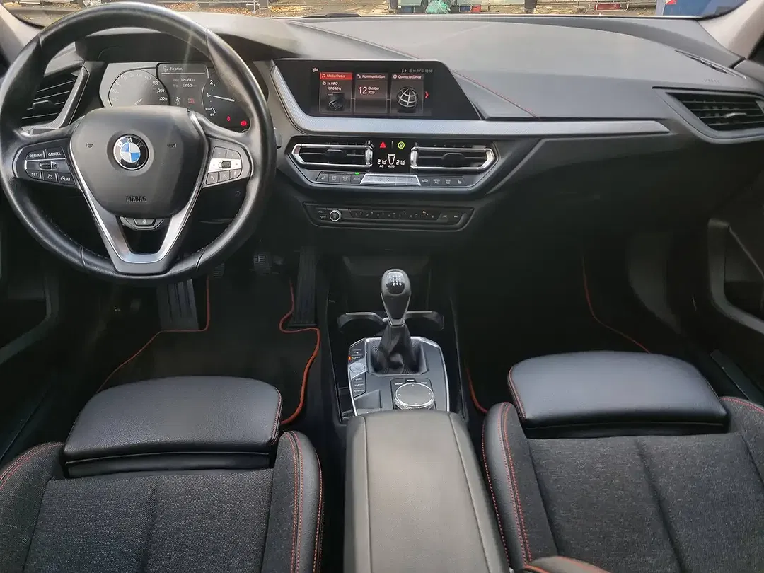 BMW 118 Sport Line - Thumbnail 9