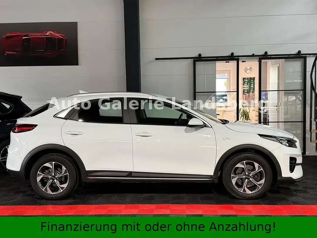 Kia XCeed Edition 7 - Thumbnail 3