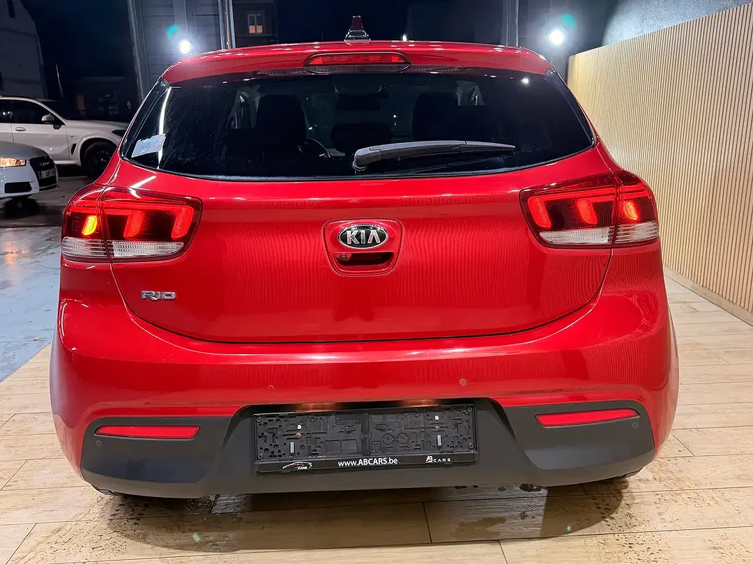 Kia Rio 1.0 - Thumbnail 8