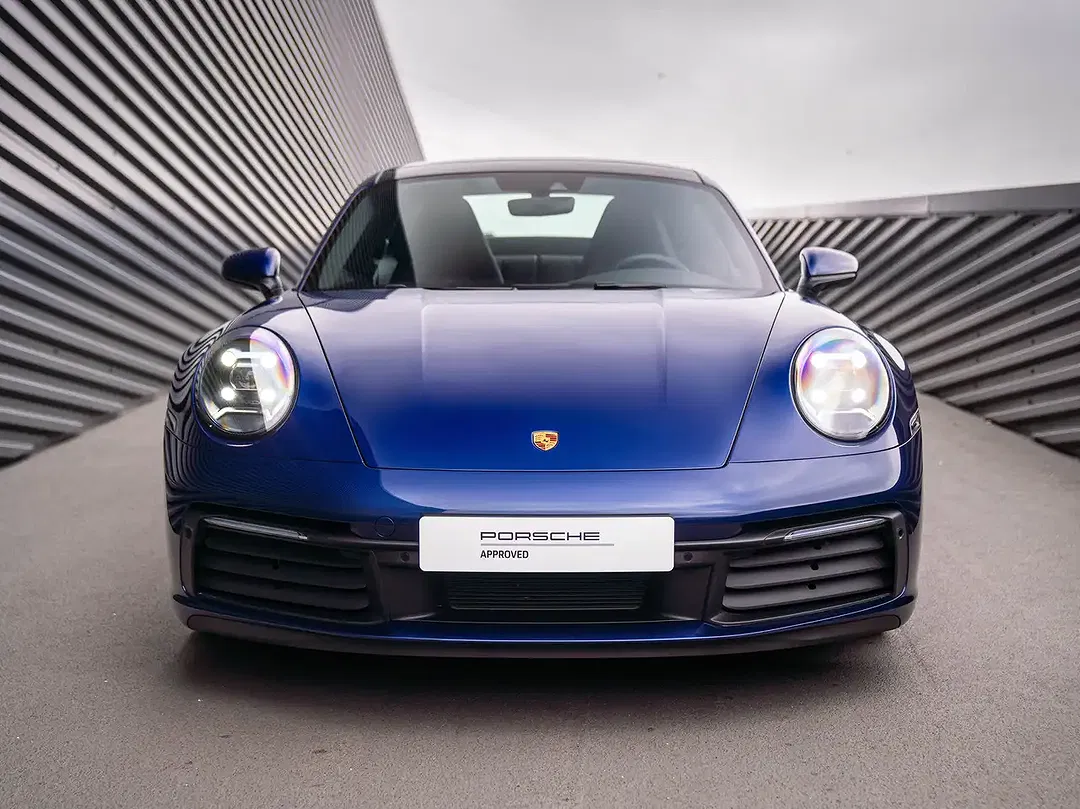 Porsche 992 PDK Carrera - Thumbnail 3