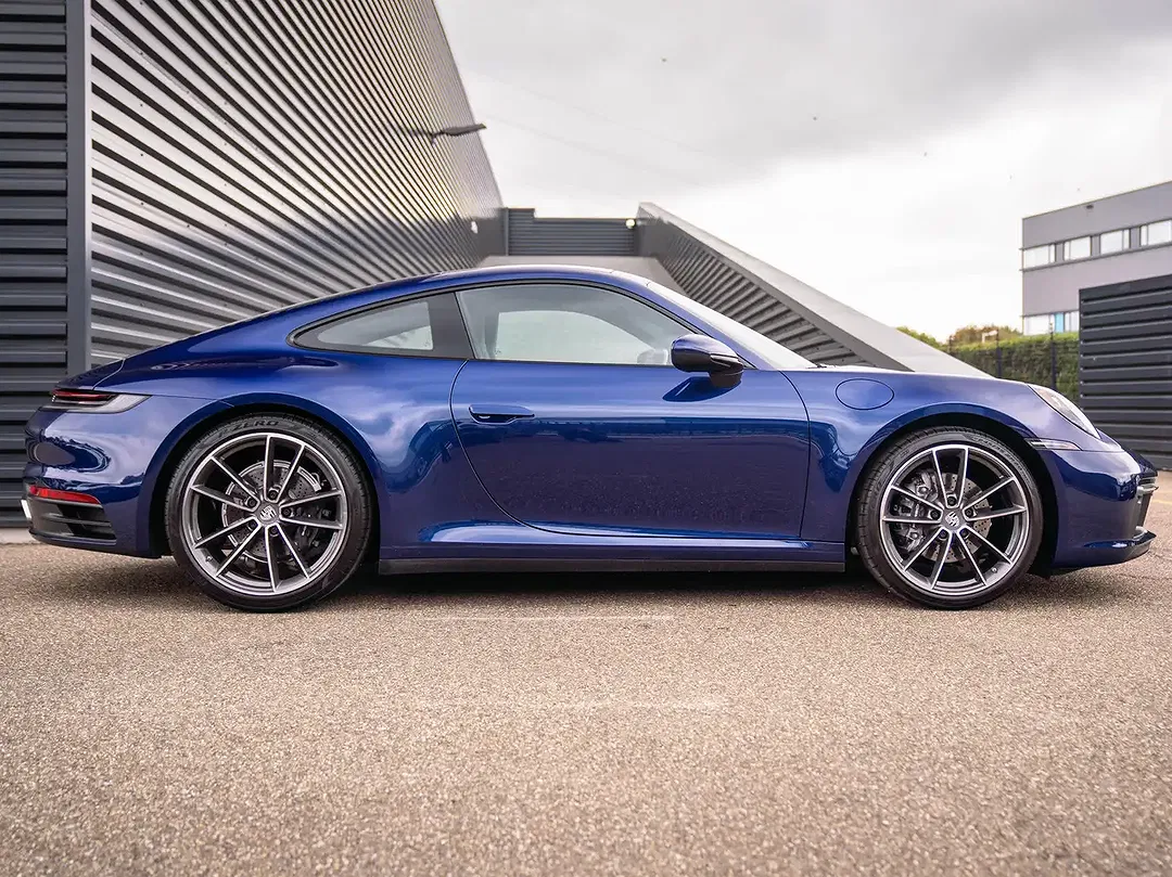 Porsche 992 PDK Carrera - Thumbnail 4