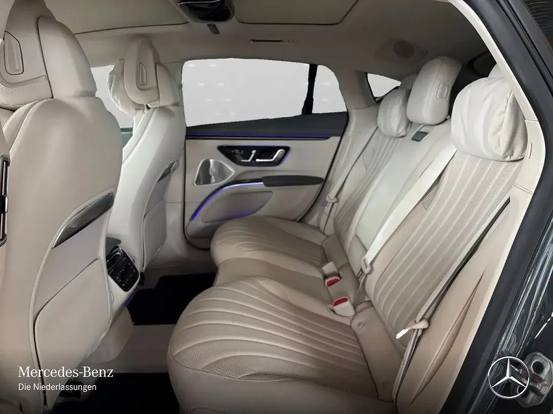 Mercedes-Benz EQS 450 AMG Burmester - Thumbnail 11