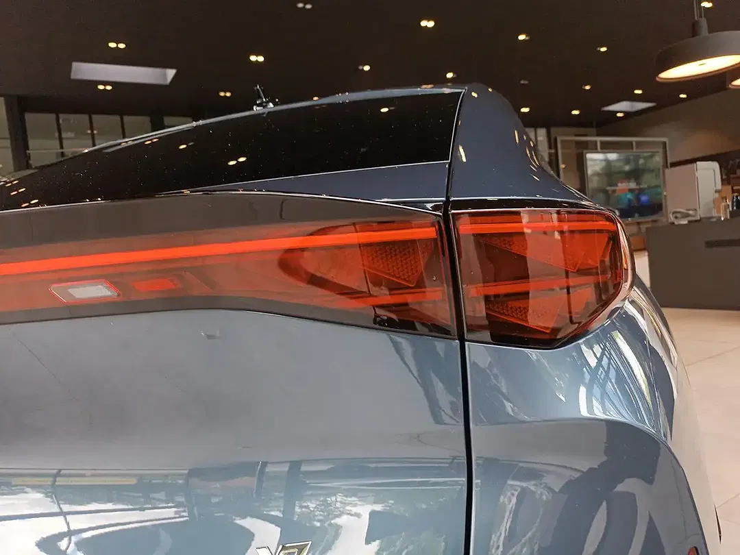 CUPRA Tavascan VZ - Thumbnail 8