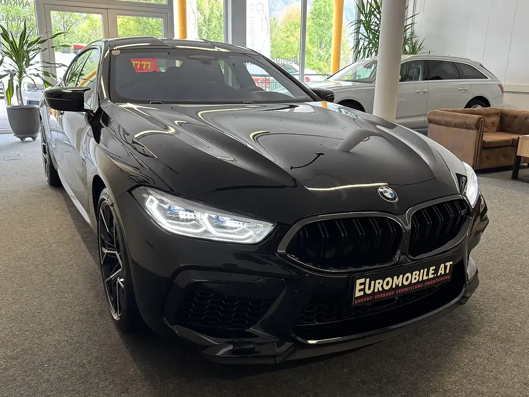 BMW M8 Competition - Thumbnail 5