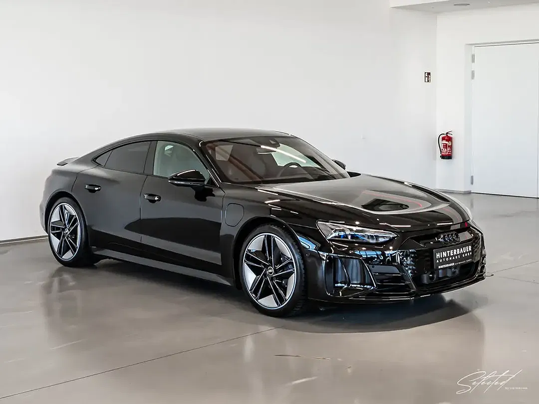 Audi e-tron GT quattro - Thumbnail 21