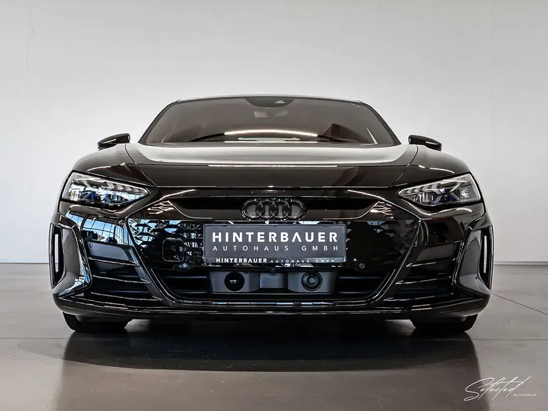 Audi e-tron GT quattro - Thumbnail 22