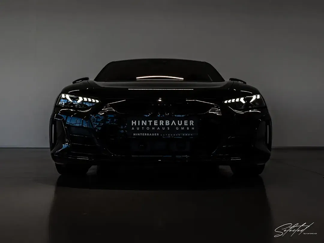 Audi e-tron GT quattro - Thumbnail 23