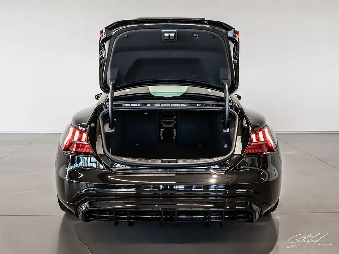 Audi e-tron GT quattro - Thumbnail 41