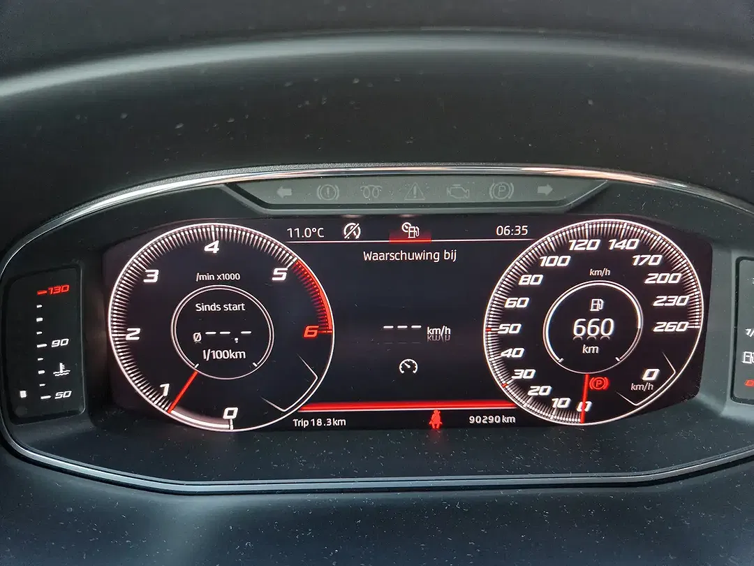 SEAT Leon 1.6 TDI - Thumbnail 13