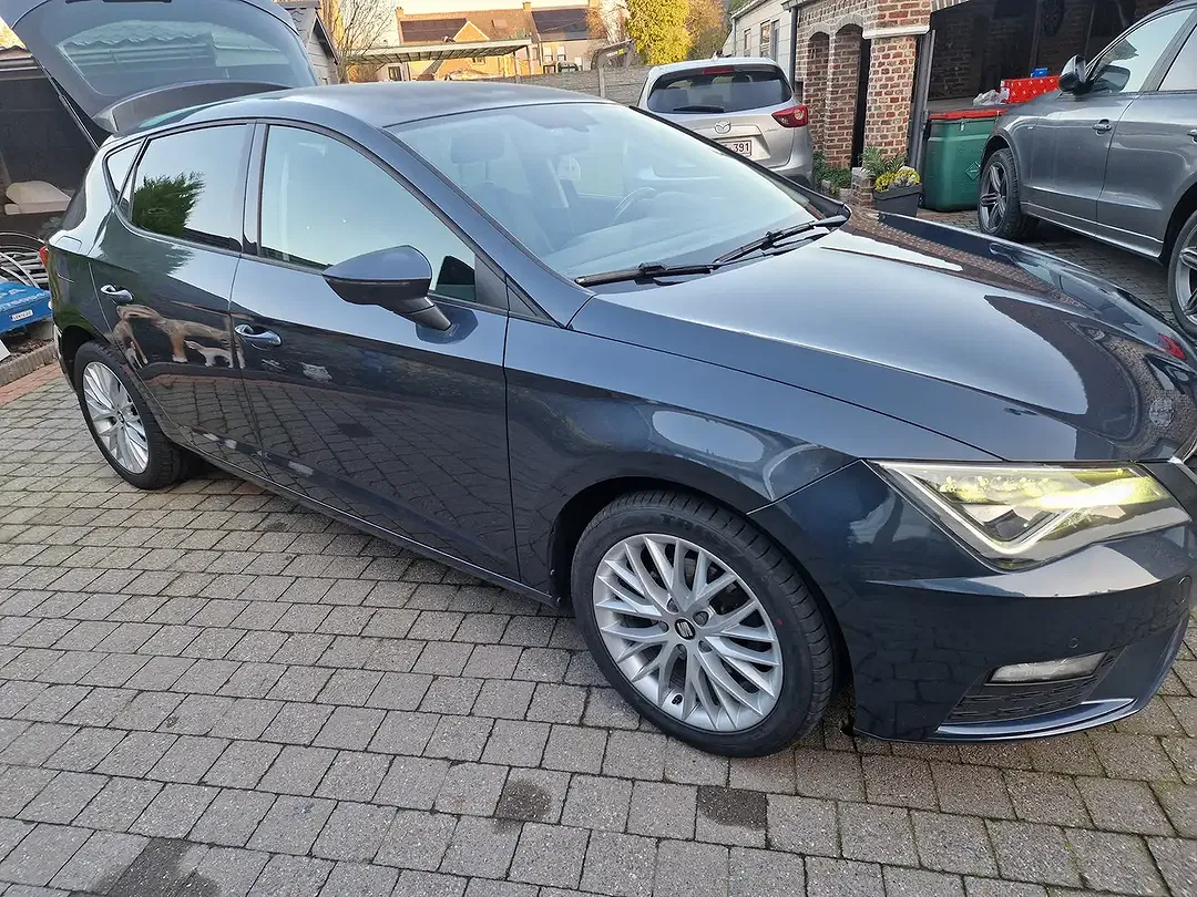 SEAT Leon 1.6 TDI - Thumbnail 5