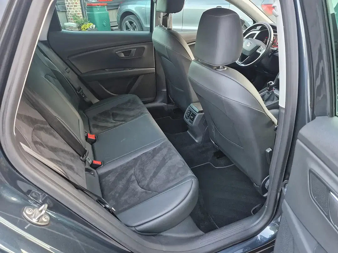 SEAT Leon 1.6 TDI - Thumbnail 8