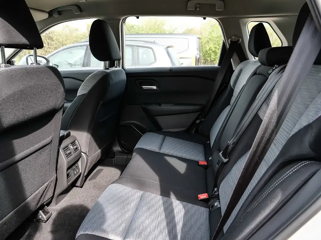 Nissan X-Trail 1.5 VC-T MHEV Xtronic Acenta - Thumbnail 8