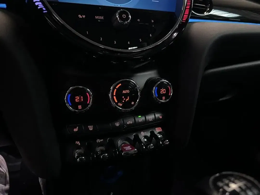 MINI One 1.5 Facelift - Thumbnail 16