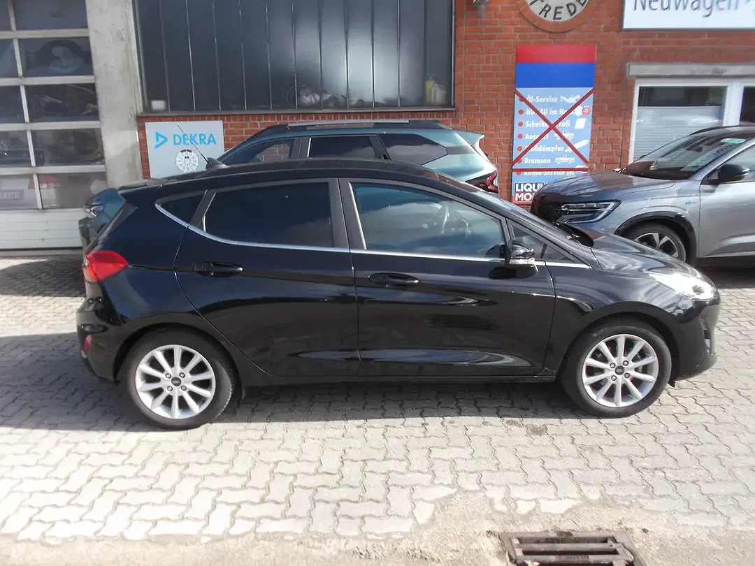 Ford Fiesta Titanium - Thumbnail 6