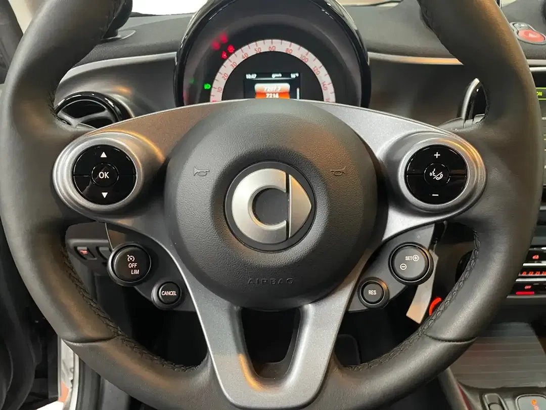 smart forTwo - Thumbnail 10