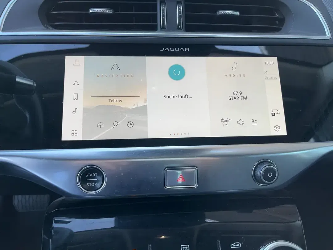 Jaguar I-Pace EV400 S - Thumbnail 13