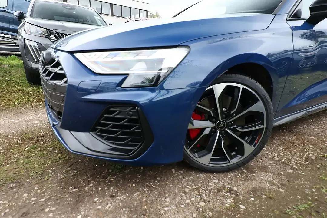 Audi S3 Matrix LED Sportback - Thumbnail 5