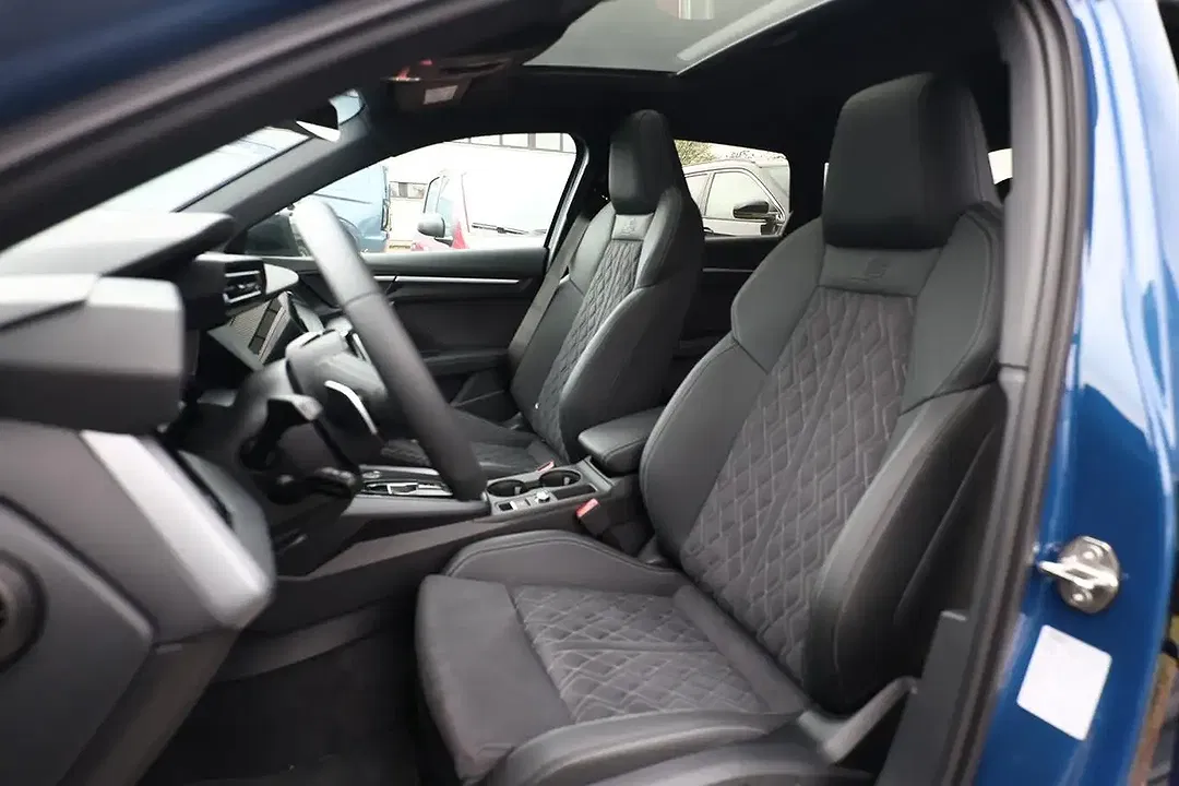 Audi S3 Matrix LED Sportback - Thumbnail 6