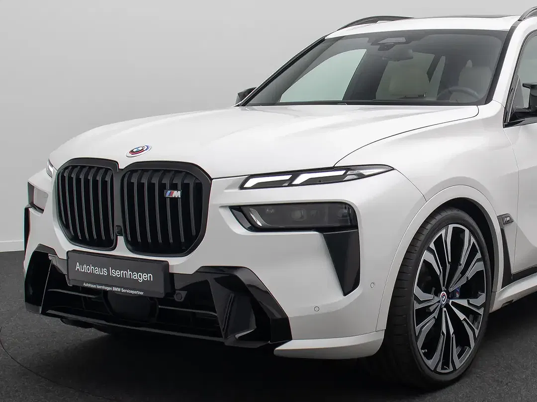 BMW X7 M Individual - Thumbnail 17