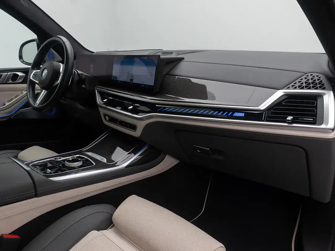 BMW X7 M Individual - Thumbnail 23