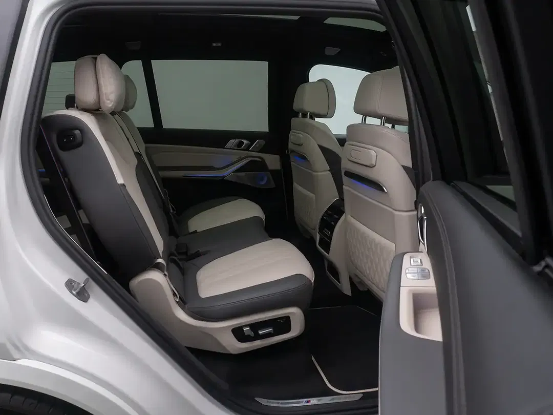 BMW X7 M Individual - Thumbnail 26