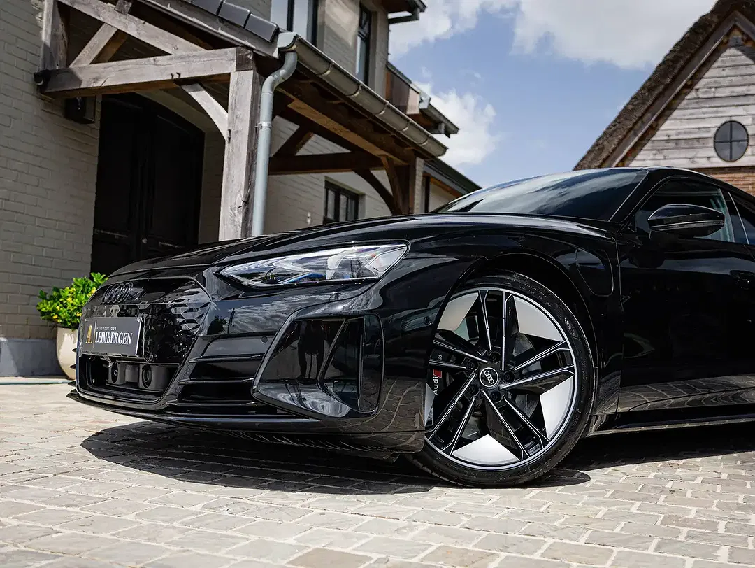 Audi RS e-tron GT quattro Matrix LED - foto 2