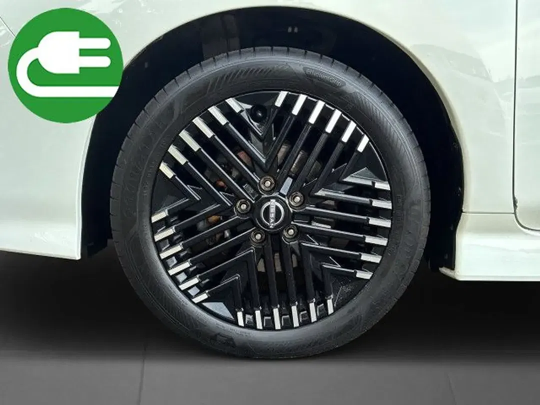 Nissan Leaf N-Connecta - Thumbnail 9