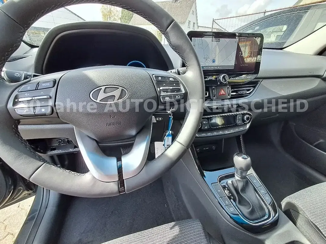 Hyundai i30 cw - Thumbnail 12