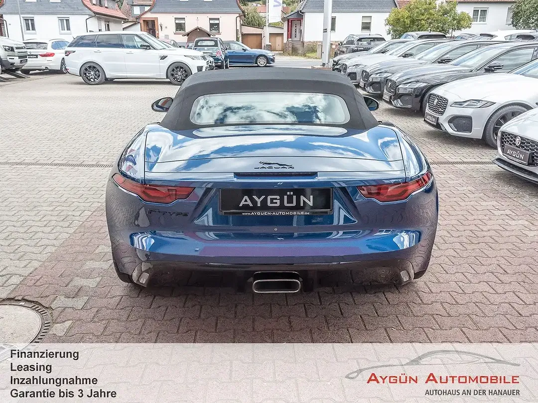 Jaguar F-Type P300 Cabriolet - Thumbnail 5